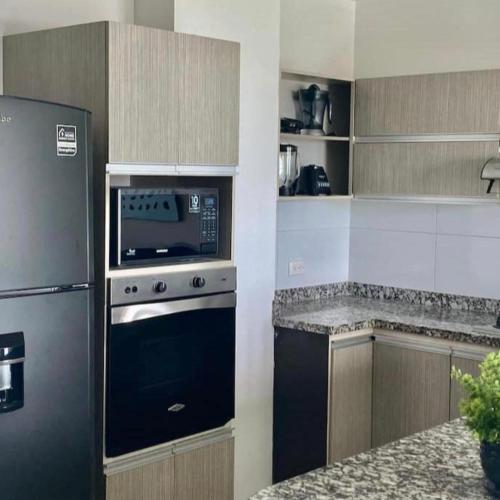 Apartamento en Sector Ciudad Jardin Barranquilla cerca al Centro Comercial Unico