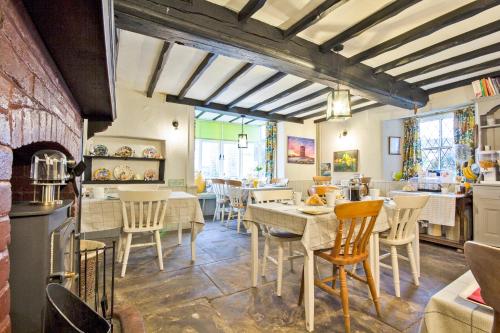 อาหารและเครื่องดื่ม, ฮอว์ธอร์น ฟาร์ม เกสต์เฮาส์ (Hawthorn Farm Guest House) in บัคดัน