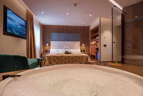 Suite with Spa Bath Riesling