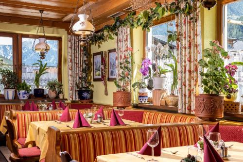 Étterem, Dorfstube in Holzgau