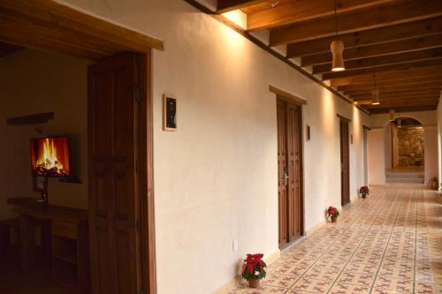 335049364 Hotel Junvay