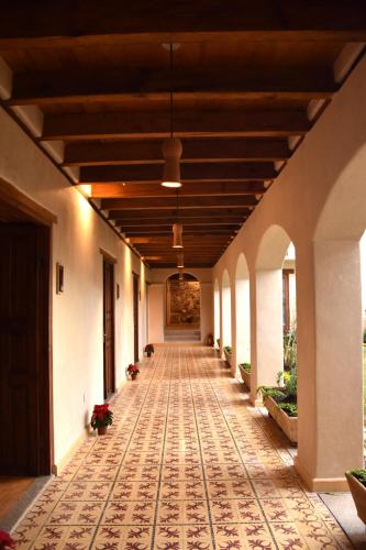 335049393 Hotel Junvay