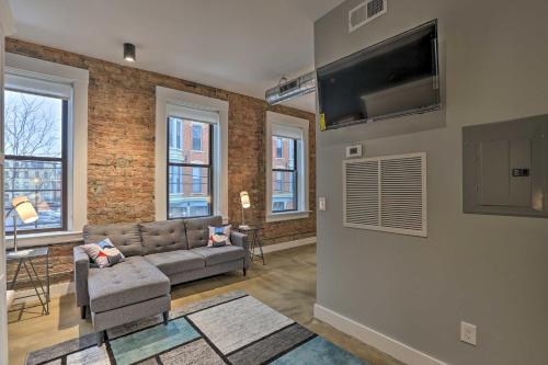 Sleek Studio Near Dtwn Dining and Entertainment in Cincinnati, USA
