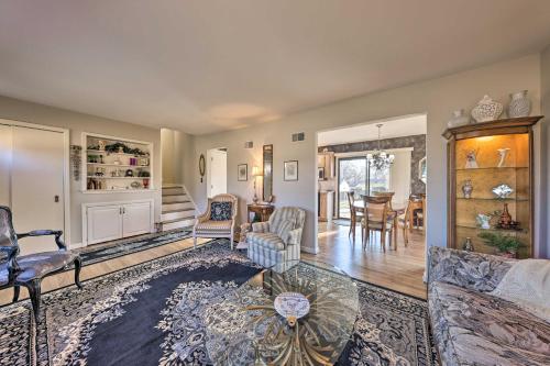 Cozy Kansas City Home w/ Yard - 9 Mi to Dtwn!, Kansas City (zdjęcie 6)