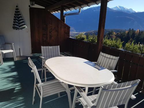 A környék, Casa Crap in Trin-Digg