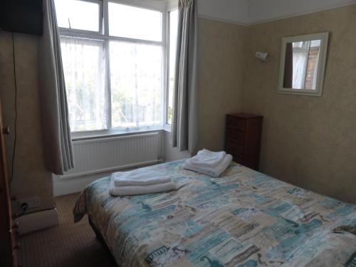 1 double bed