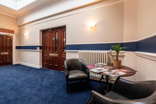 Royal Hotel Sheerness 4