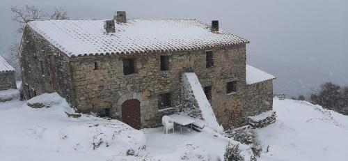 Vista exterior, El Serradell mountain cottage in Sales De Llierca