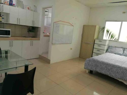 BONITA HABITACION EN SAN FELIPE. GUAYAQUIL