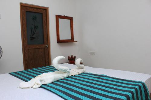 Deluxe Double Room image 7