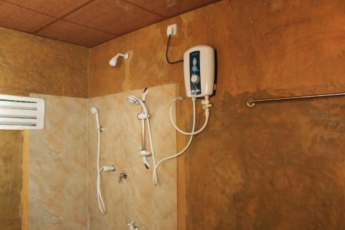 Deluxe Triple Room image 4