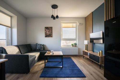 Bizapartments - Modern Flats with Parking