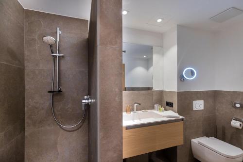 Luxury Double Room with Balcony