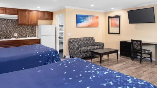 Scandia Motel - image 2