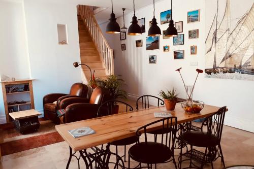 Nid du chat furnished house gîte à louer Le Bouscat