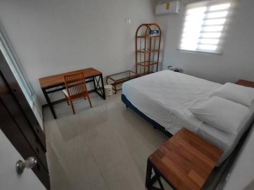 Un pedacito de arena en Cancún, Cancún (Foto 8)