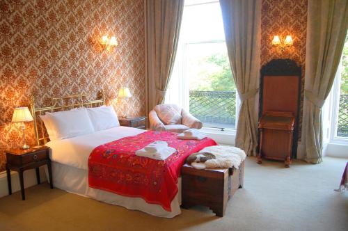 Regent Terrace Apartment - main image