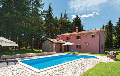 Beautiful Home In Vrsar With 3 Bedrooms, Wifi And Outdoor Swimming Pool - Vrsar