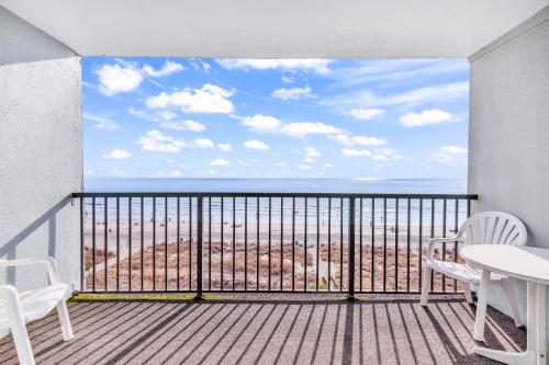 2BR Carolina Dunes Condo: Oceanfront
