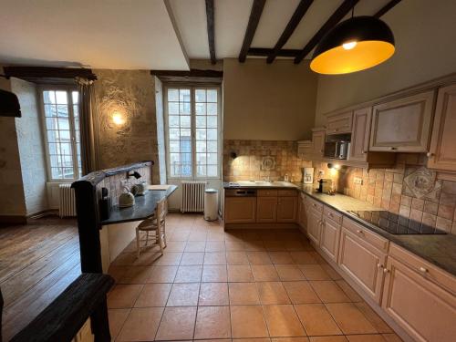 Maison de caractère dans la bastide foyenne (Maison de caractere dans la bastide foyenne) in Sainte Foy La Grande