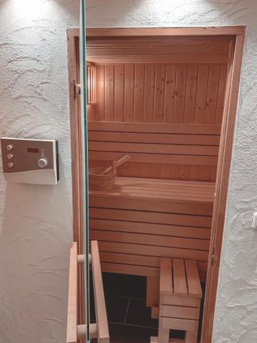 Saun, Ferienwohnung inmitten der Natur mit Sauna in Steinau an der Strasse