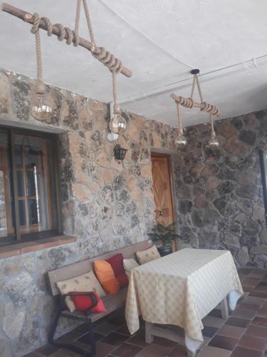 Létesítmények, La casa de Pi in Torrecaballeros