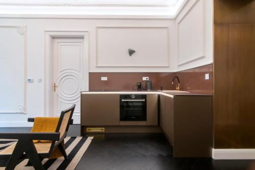 Antique Glam Apartment in Old Town Prague, Praha (fotografie 4)