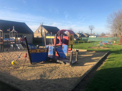 Játszótér, Phitina's tiny house jabbeke - Oostende - Brugge in Jabbeke