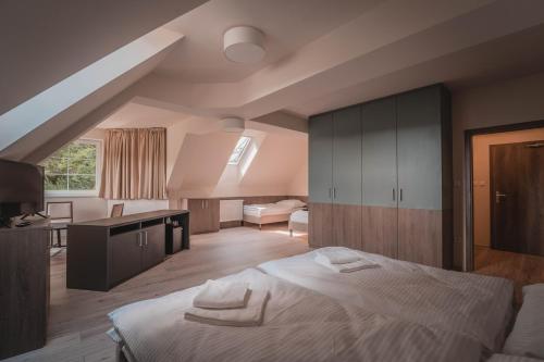 Comfort Quadruple Room