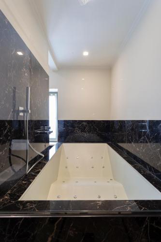 熱水浴缸, Boutique Hotel Villa Zoppi - Adults only in 科隆諾拉艾科利
