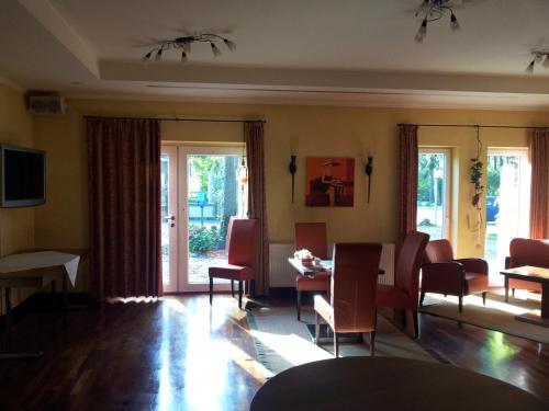 Hotel Restaurant Am Pfauenhof - main image