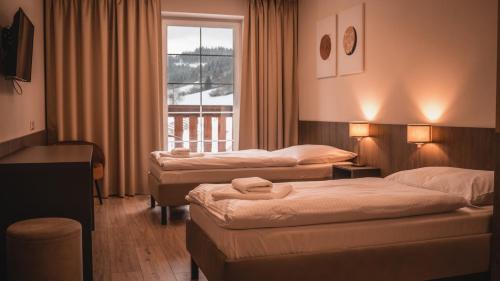 Double or Twin Room with Private Bathroom