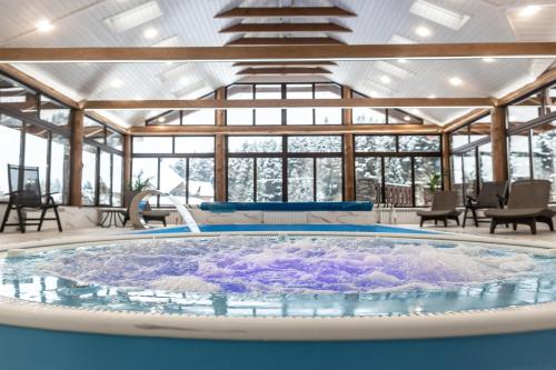 Spa, ЛЮБОКРАИ Готельно-відпочинковии комплекс in Skhidnytsya