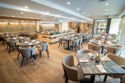 Restaurant, Rubin Wellness & Conference Hotel in Budapest