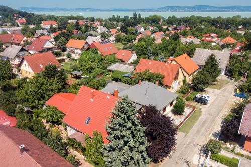 Árnyas vendégház, Füge apartman – khách sạn tại Balatonboglar
