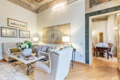 Casa San Giovanni Romantic LUCCA apartment With View Over a Church - image 5