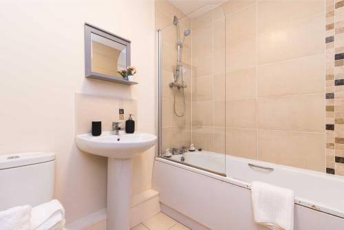 Sublime Stays Parliament - 2 Bedroom Apartment