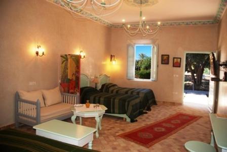 1 king bed, 1 queen bed, 1 double bed, 2 twin beds, 1 sofa bed