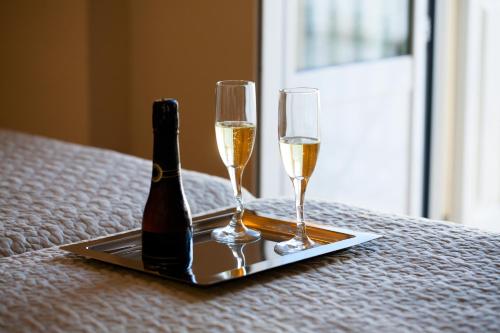 Hotel Plaza Cavana - image 10