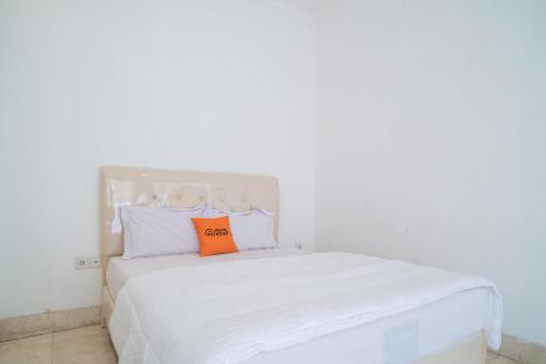 KoolKost near Kemang Utara (Minimum Stay 30 Nights)