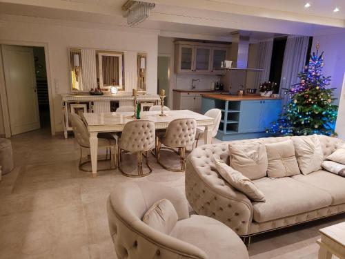 Royal Whirlpool Suites Lüneburger Heide (Royal Whirlpool Suites Luneburger Heide) in Amelinghausen