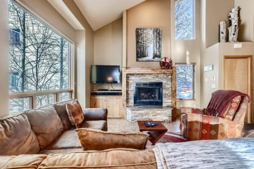 Mountainside 753 Home - image 13