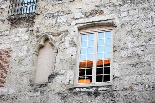 Maison de caractère dans la bastide foyenne