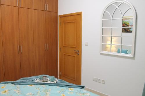 Newly furnished One Bedroom Apartment next to Metro & Beach in Marina Residence, Dubaj (zdjęcie 10)