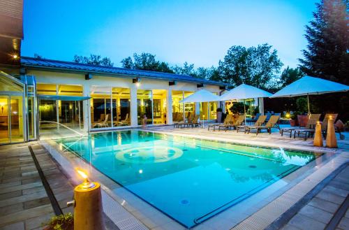 . Thermenhotel Quellenhof