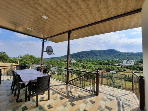 Basqal Qonaq Evi Guest House in Lahich