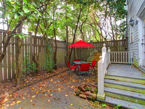 Washington Square Manor - image 12