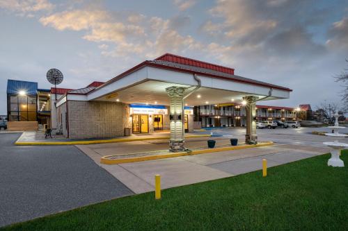 Super 8 by Wyndham Perrysburg/Toledo