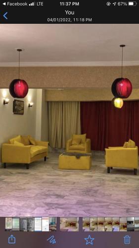Lovely 2 bed Rooms with open Spaced Lounge