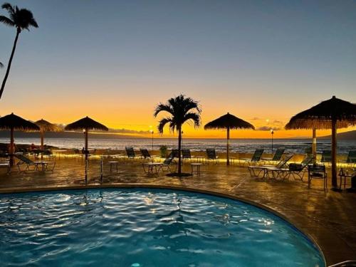 Oceanview Condo at Royal Kahana Resort - image 8